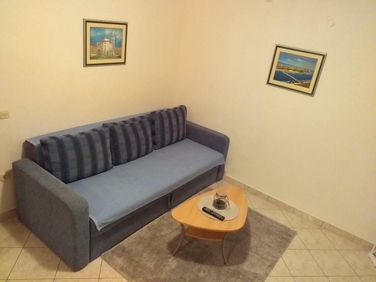 Apartments Vila Ana Vir Extérieur photo